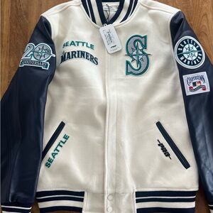 Seattle Mariners Varsity Jacket - Navy and Crème